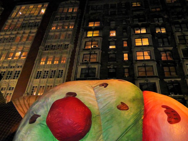 giant icecream sundae