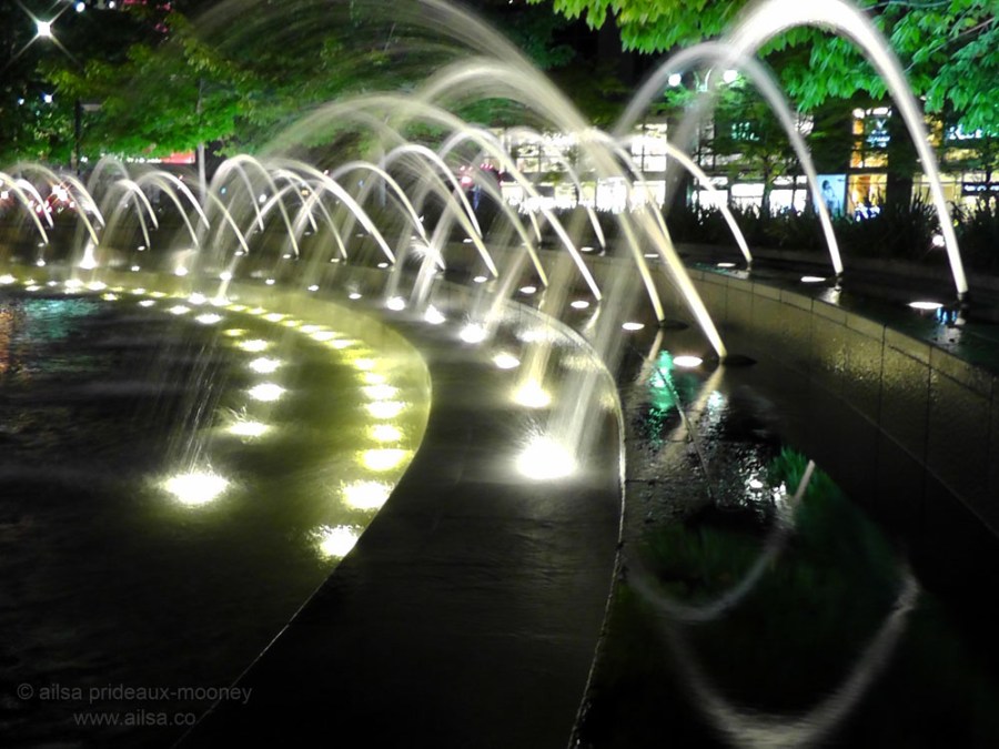 summer fountain columbus circle new york