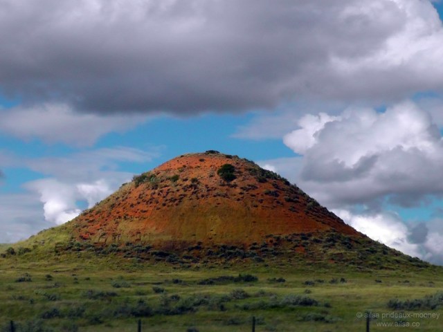 curves badlands north dakota