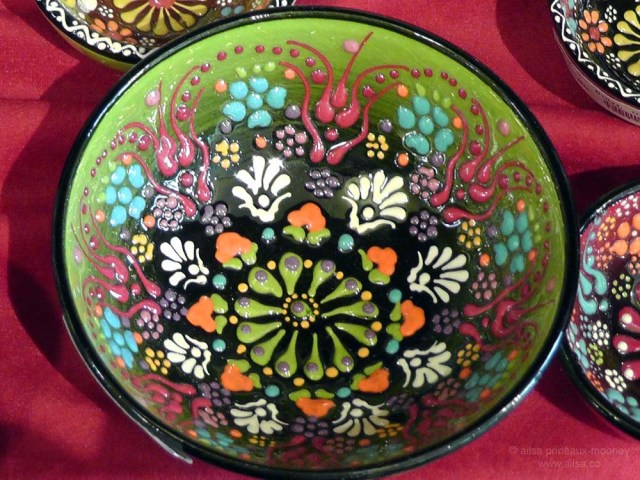 Turkey Turkish handthrown pottery dish bowl
