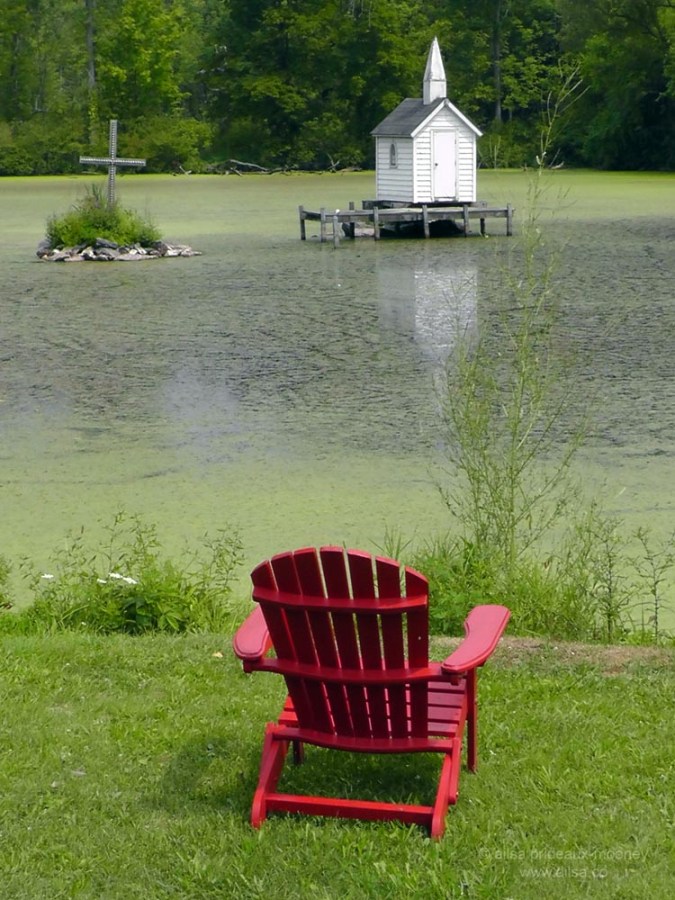 world's smallest church cross island chapel oneida new york