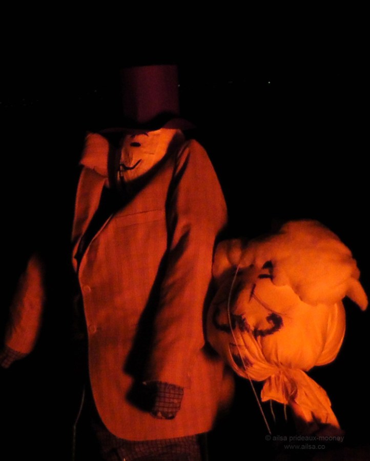 bonfire night guy fawkes effigy effigies fire glow november fifth gunpowder treason plot