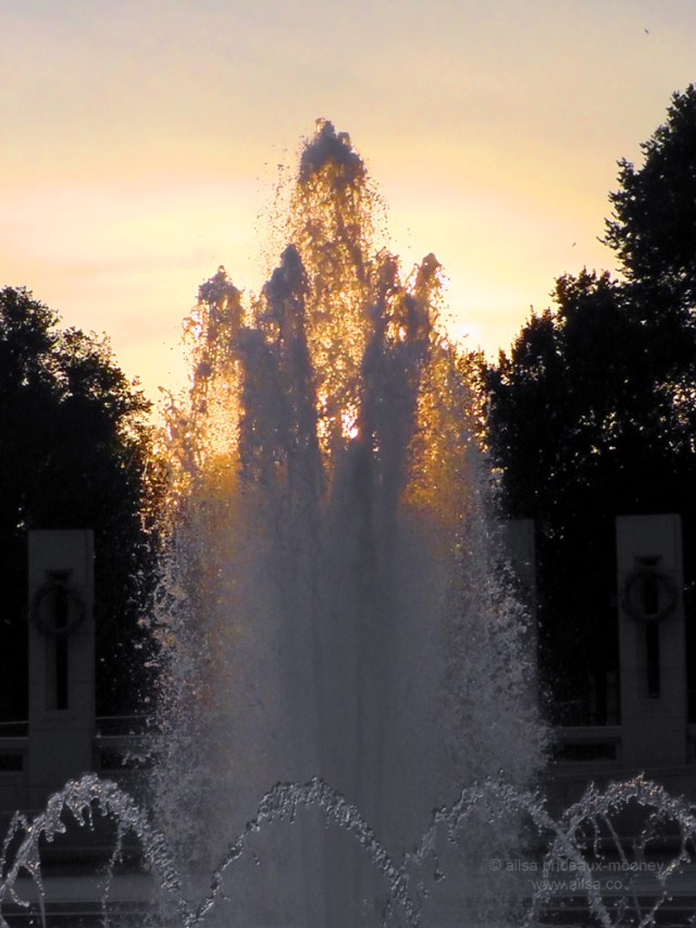 sunset fountain ww2 memorial washington dc usa us america