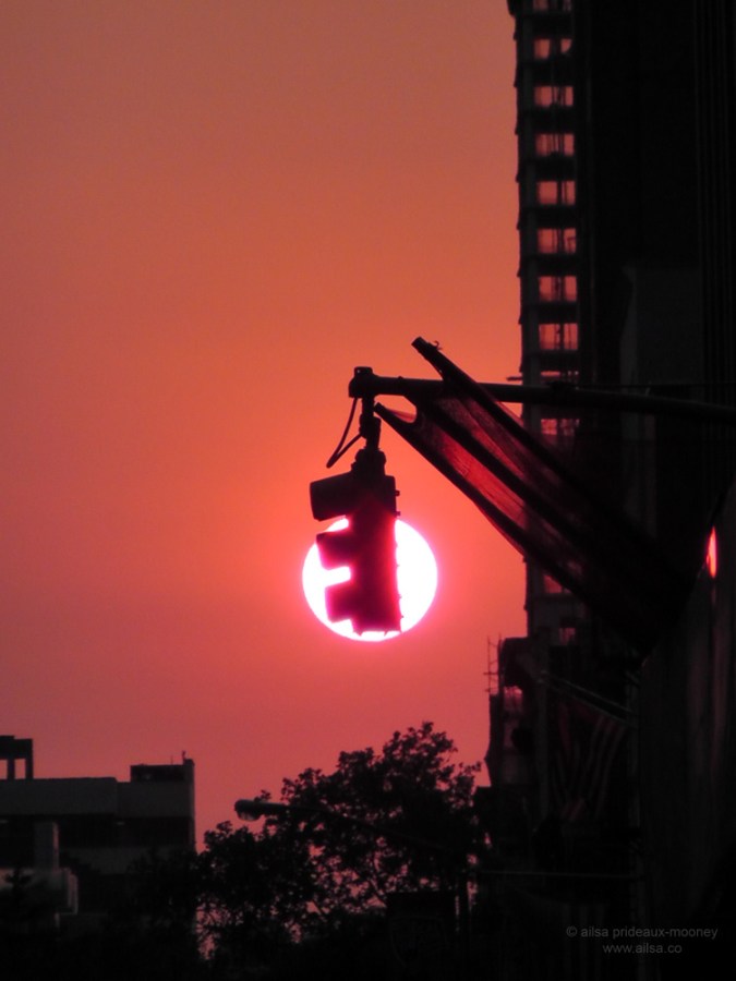 new york hot summer heat sun red usa us america