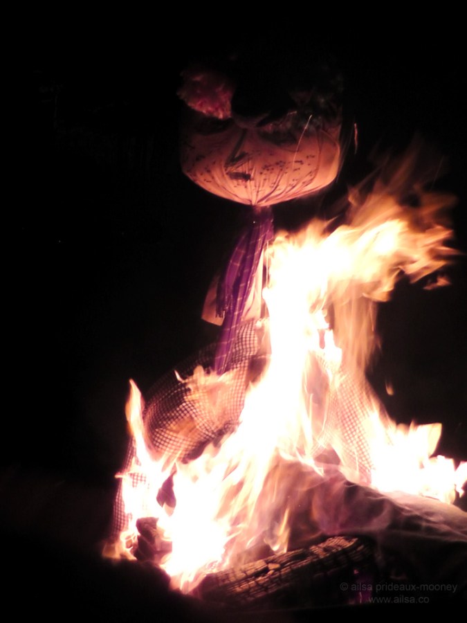 guy fawkes bonfire burning night november fifth gunpowder treason plot seattle golden gardens