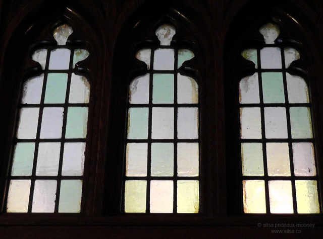 actors chapel new york stained glass windows