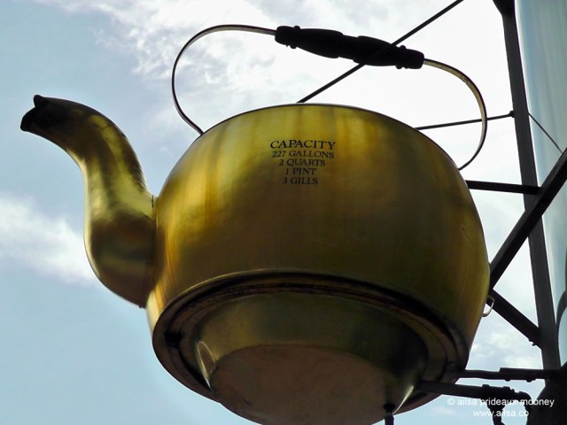 steaming kettle boston