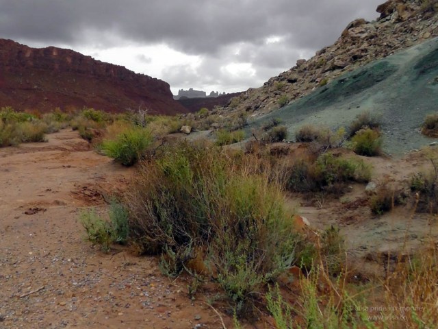 arches red green canyon utah monsoon road trip us usa america