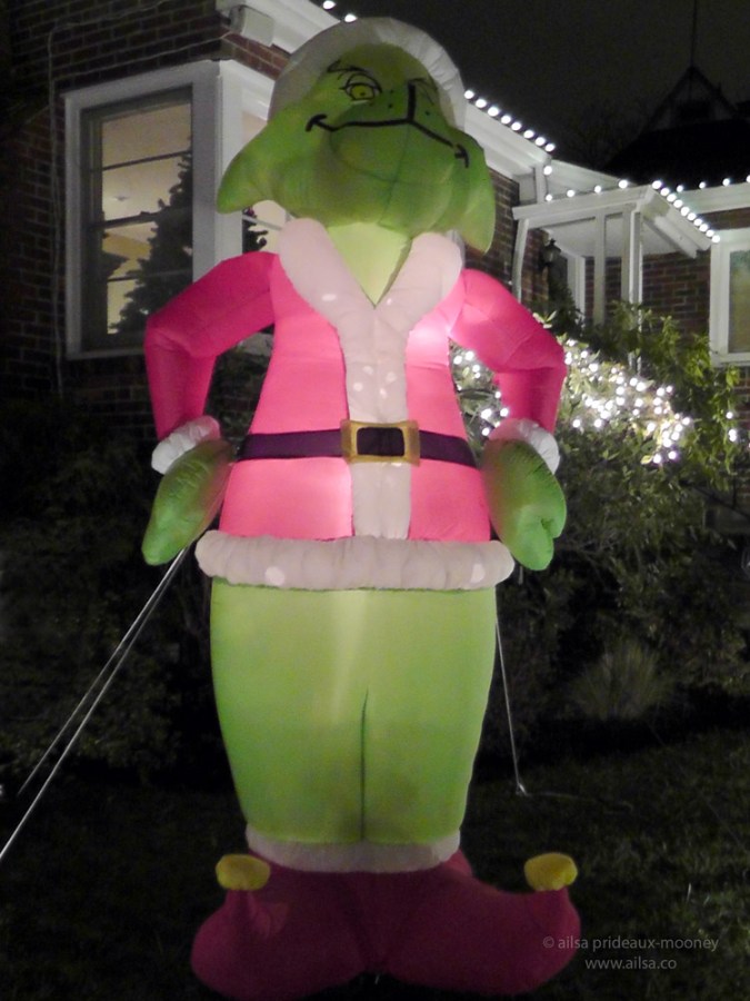 candy cane lane seattle washington us usa america christmas holidays lights grinch