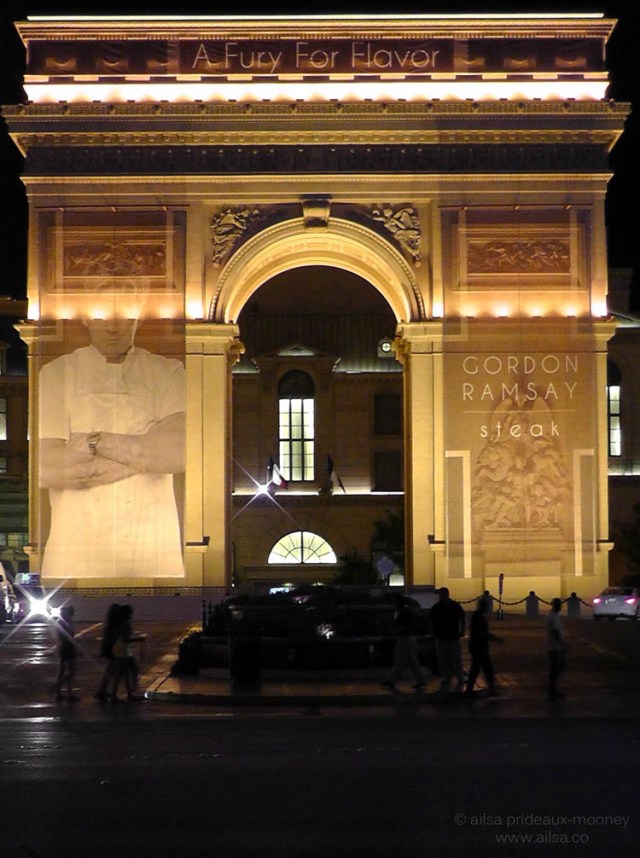 arc de triomphe, las vegas, desert, night, glow, us, road trip, usa, america, driving, ailsa prideaux-mooney, travel, travelogue, photography