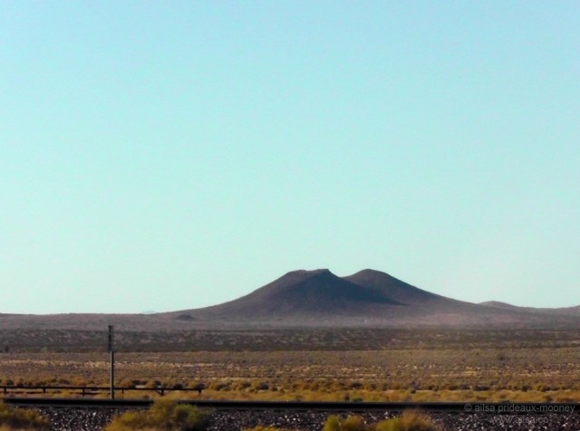 mojave joshua tree desert california road trip us usa america driving travel