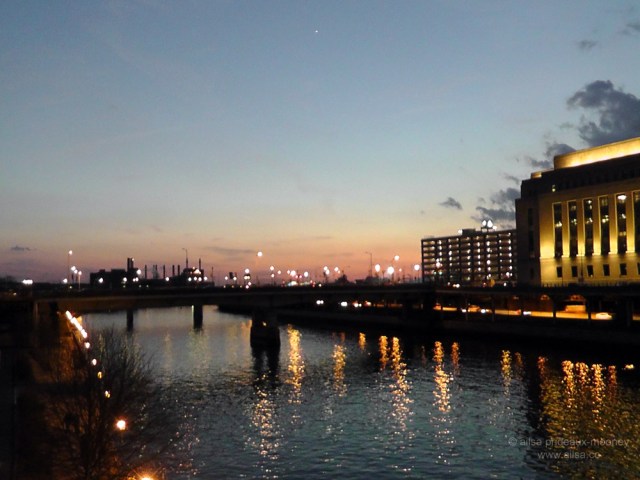 schuykill river bridge philadelphia us usa travel america
