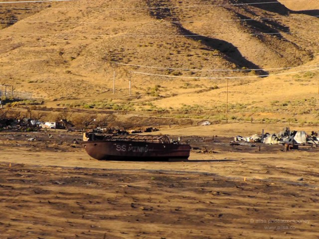 mojave tehachapi pass windfarm desert california road trip us usa america driving travel boat