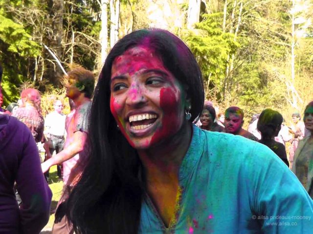holi, holi festival, festival of color, festival of colour, travel, ailsa prideaux-mooney, maple valley