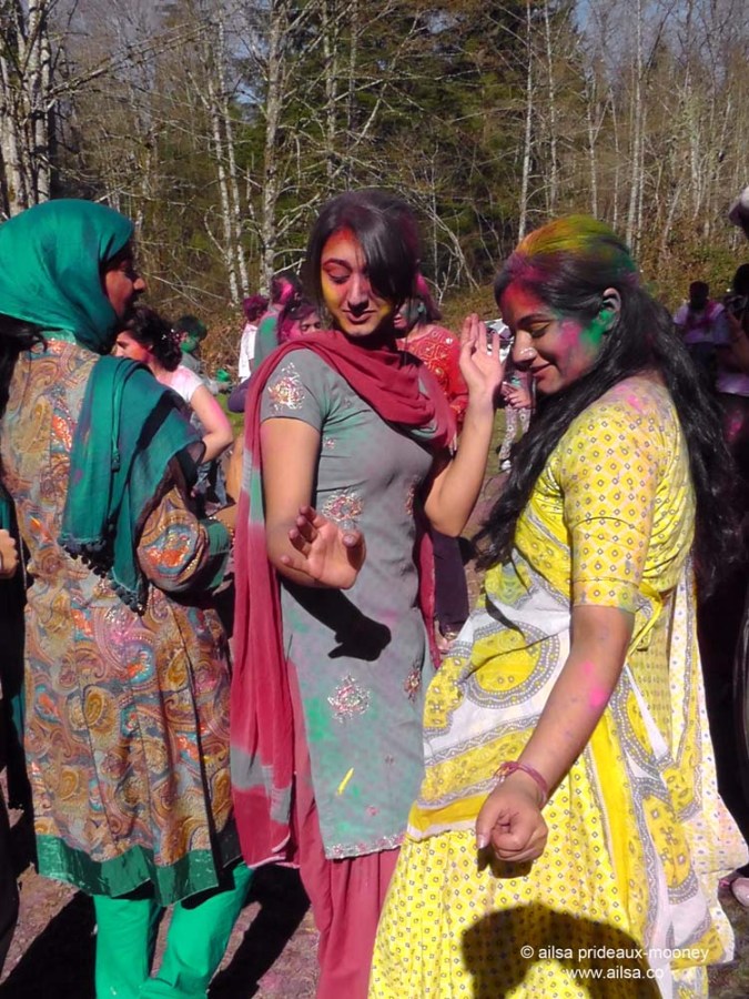 holi, festival, holi festival, spring, dance, festival of colour, festival of color, ailsa prideaux-mooney, travel