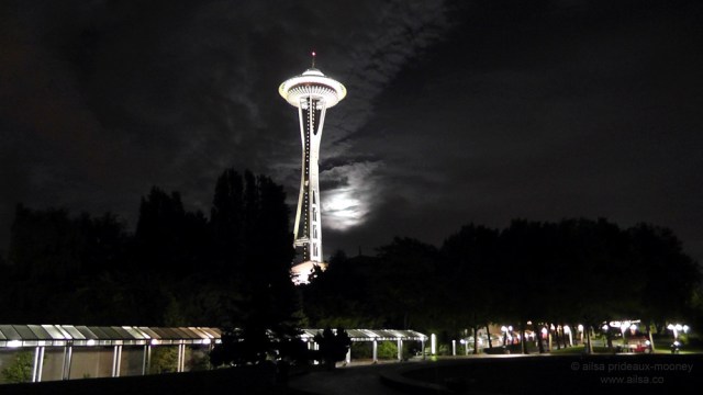 seattle, space needle, supermoon, travel, photography, ailsa prideaux-mooney, travelogue
