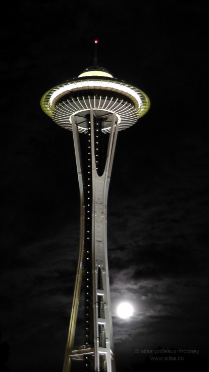 seattle, space needle, supermoon, travel, photography, ailsa prideaux-mooney, travelogue