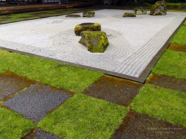 bloedel reserve, seattle, bainbridge island, garden, gardens, rain, travel, travelogue, ailsa prideaux-mooney, zen garden