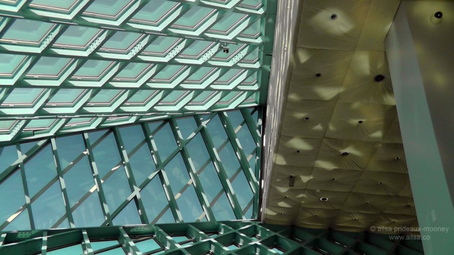 seattle public library, architecture, travel, photography, ailsa prideaux-mooney. Rem Koolhaas