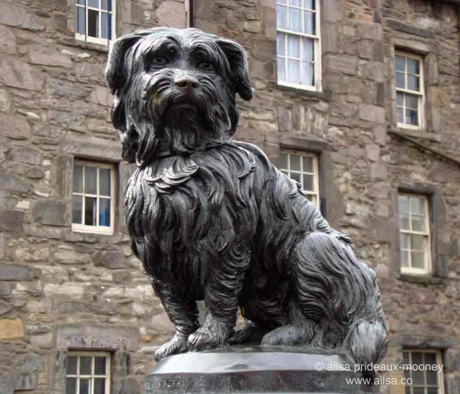greyfriars bobby, edinburgh, scotland, travel, travelogue, photography, ailsa prideaux-mooney