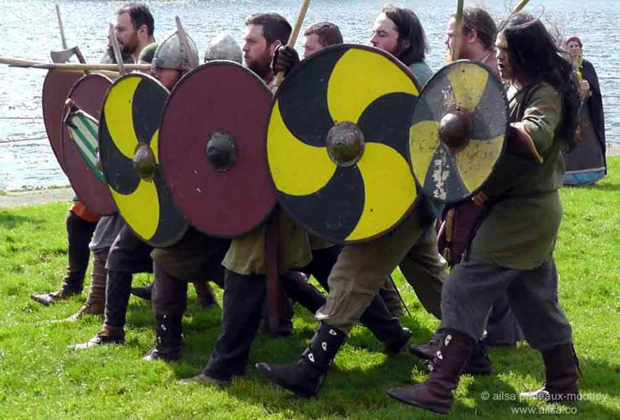 brian boru, brian boru millenium, brian boru millenial, killaloe, beal boru, ring fort, brian boru fort, kincora, killaloe, clare, ireland, travel, travelogue, photography, ailsa prideaux-mooney, vikings, viking festival