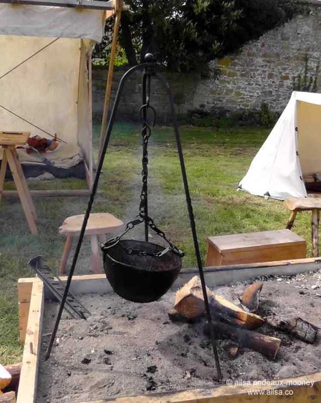 brian boru, brian boru millenium, brian boru millenial, killaloe, beal boru, ring fort, brian boru fort, kincora, killaloe, clare, ireland, travel, travelogue, photography, ailsa prideaux-mooney, vikings, viking festival