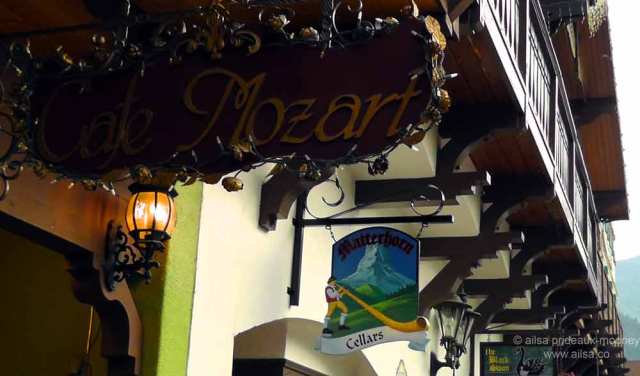 north cascades loop, leavenworth, washington, Bavarian village, travel, travelogue, Ailsa Prideaux-Mooney, cafe mozart