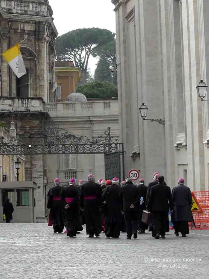vatican city, st peter's basilica, rome, italy, travel, travelogue, ailsa prideaux-mooney, vatican holiday, gathering of cardinals