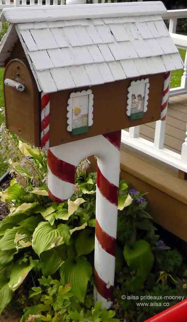 north cascades loop, leavenworth, washington, Bavarian village, travel, travelogue, Ailsa Prideaux-Mooney, gingerbread mailbox
