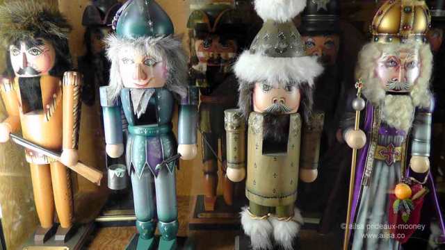 north cascades loop, leavenworth, washington, nutcracker museum, travel, travelogue, Bavaria, Ailsa Prideaux-Mooney