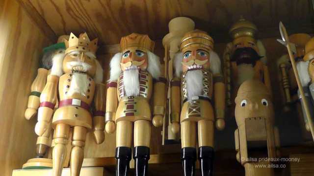 north cascades loop, leavenworth, washington, nutcracker museum, travel, travelogue, Bavaria, Ailsa Prideaux-Mooney