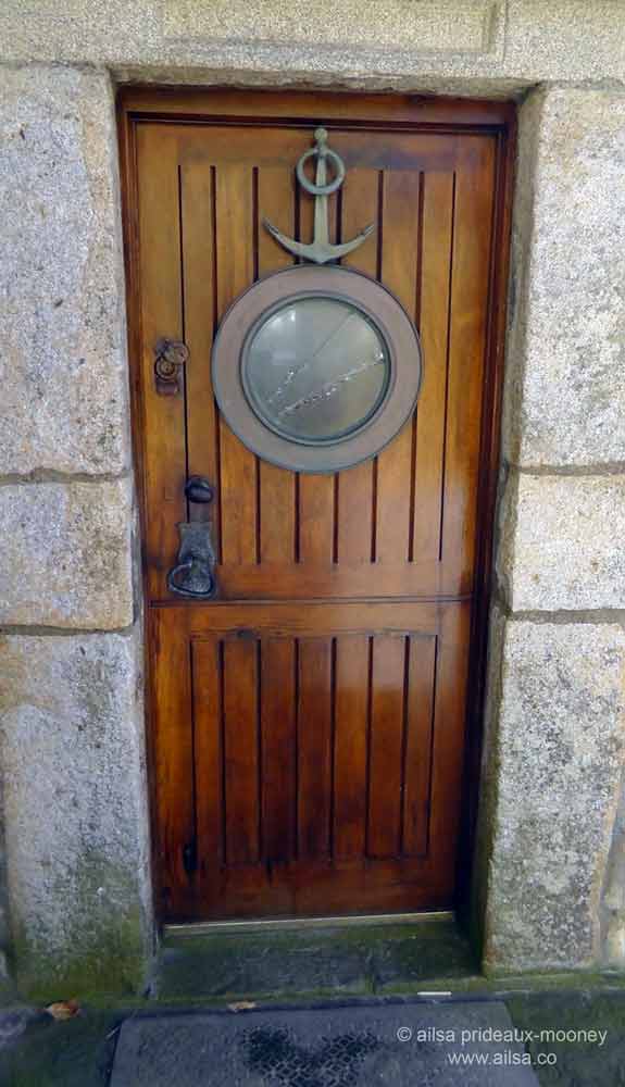 kilmore quay, wexford, ireland, fishing village, thatched cottages, saltee islands, travel, travelogue, ailsa prideaux-mooney