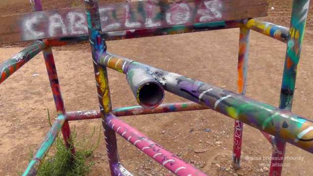 Cadillac Ranch, Amarillo, Texas, roadside attractions, travel, travelogue, ailsa prideaux-mooney