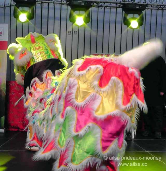 dublin chinese new year festival 2015, dragons, tai chi, kung fu, dragon dance, lion dance, year of the sheep, chinese harp, zither, travel, travelogue, ailsa prideaux-mooney