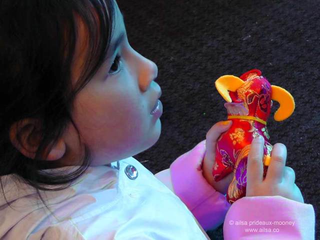 dublin chinese new year festival 2015, dragons, tai chi, kung fu, dragon dance, lion dance, year of the sheep, chinese harp, zither, travel, travelogue, ailsa prideaux-mooney