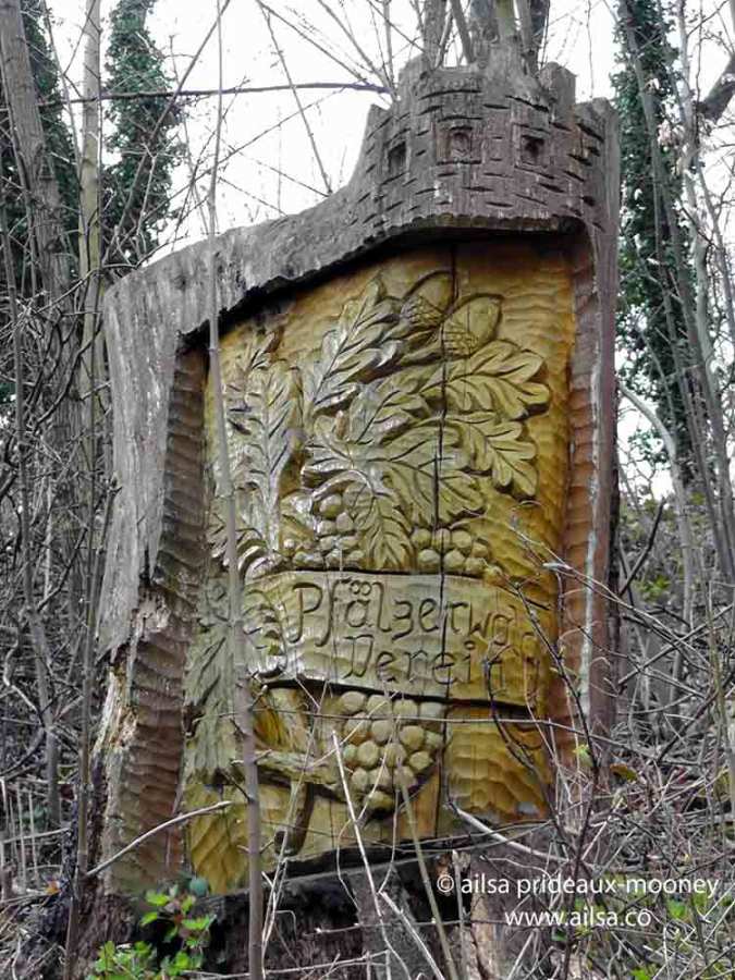 landstuhl, burg nanstein, ramstein, germany, travel, travelogue, ailsa prideaux-mooney. wood carving, woodcutting, holzschnitt