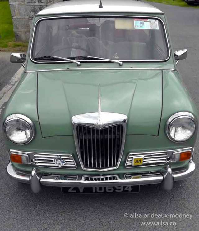 vintage car rally, irish veteran and vintage car club, powerscourt estate, picnic, travel, travelogue, ireland, ailsa prideaux-mooney