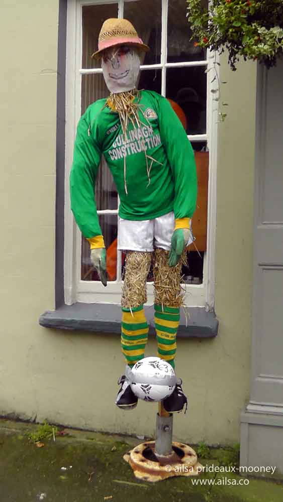 leap, county cork, ireland, travel, travelogue, hallowe'en, halloween, scarecrows, ailsa prideaux-mooney