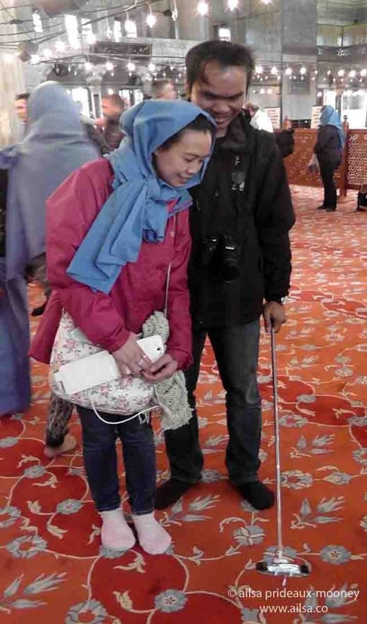 blue mosque, istanbul, selfie sticks, selfies, travel, photography, travelogue