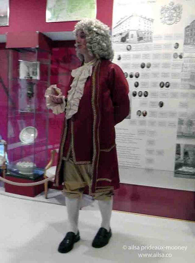 original eau de cologne, haus farina, 4711, perfume, history of perfume, travel, travelogue, ailsa prideaux-mooney