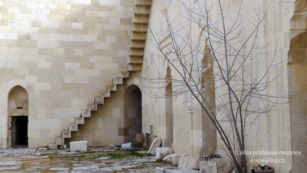 aksaray, sultanhani, caravanserai, silk road, turkey, travel, travelogue, ailsa prideaux-mooney